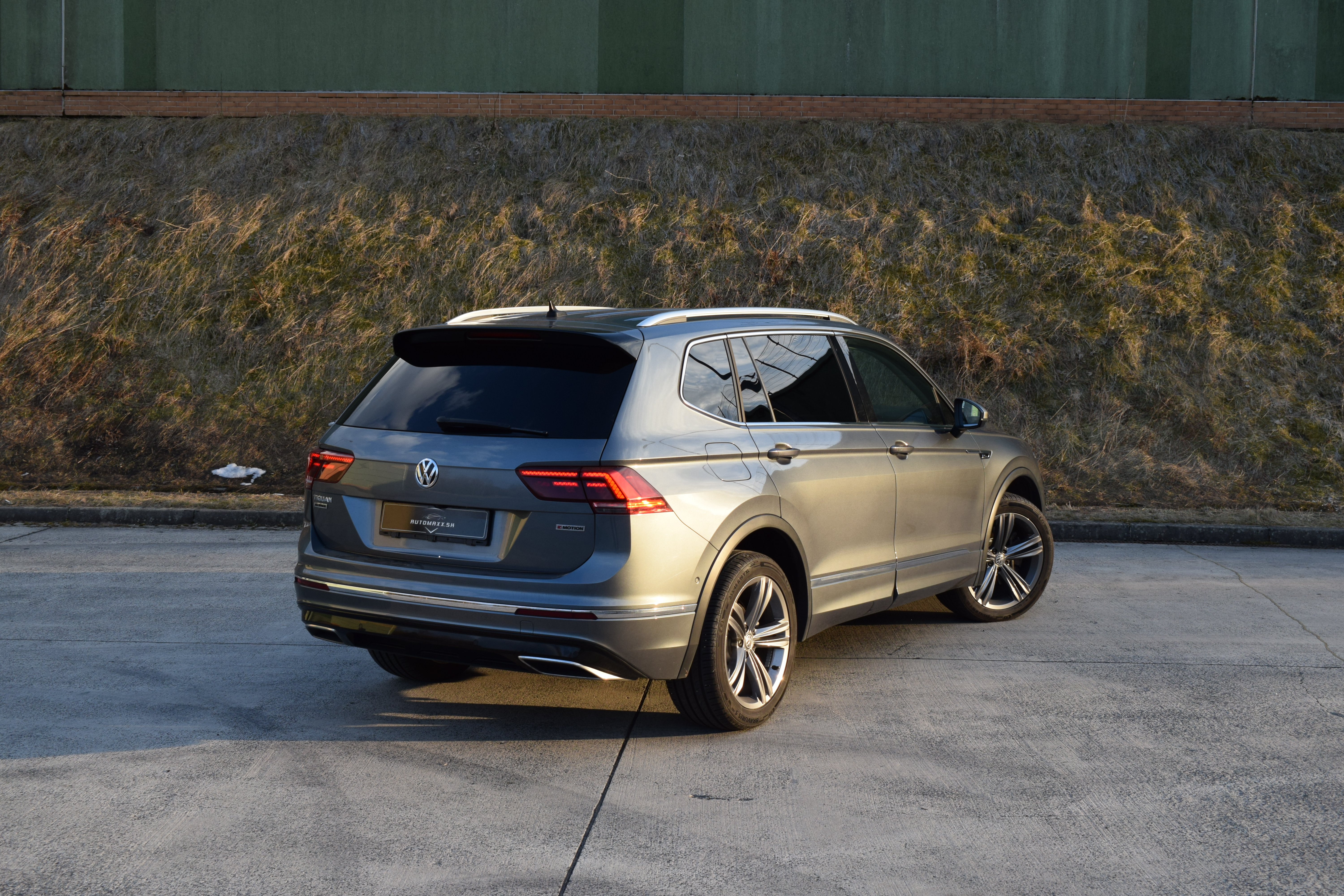 Volkswagen Tiguan Allspace R-line 2.0 TDi 4Motion