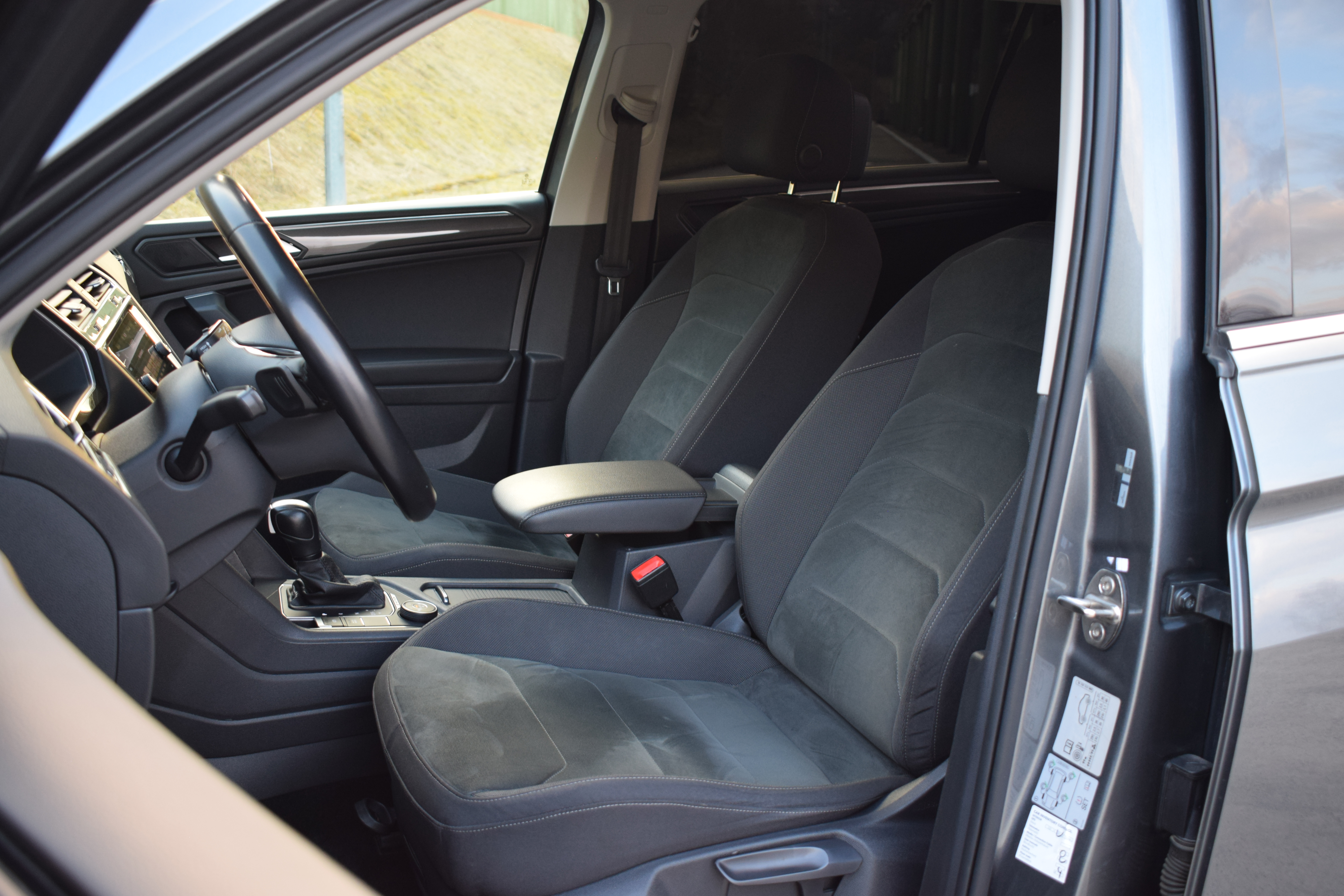 Volkswagen Tiguan Allspace R-line 2.0 TDi 4Motion